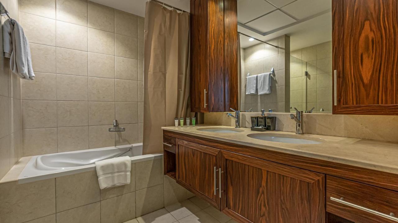 Bellavista - 2Br At The Residences Downtown Boulevard Full Burj Khalifa And Fountain View Dubai Eksteriør billede